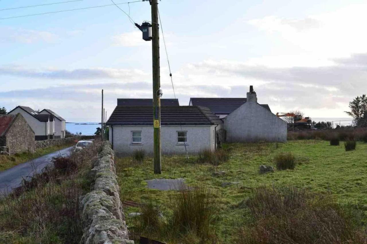 Quaint And Quirky Cottage In Port Ellen Exterior foto